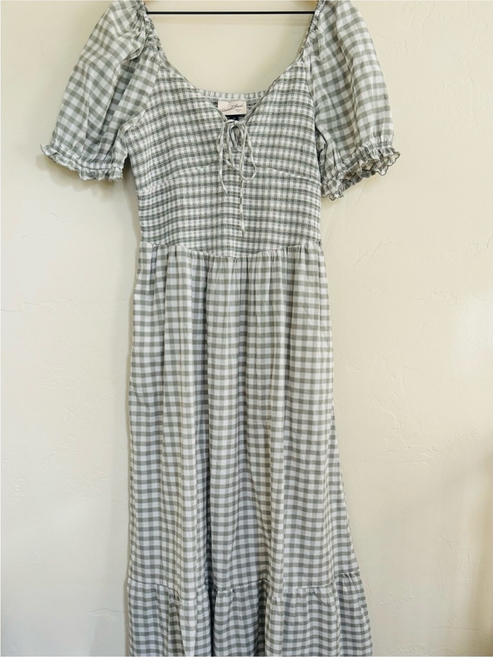 Universal Thread Gingham Puff Sleeve Dress